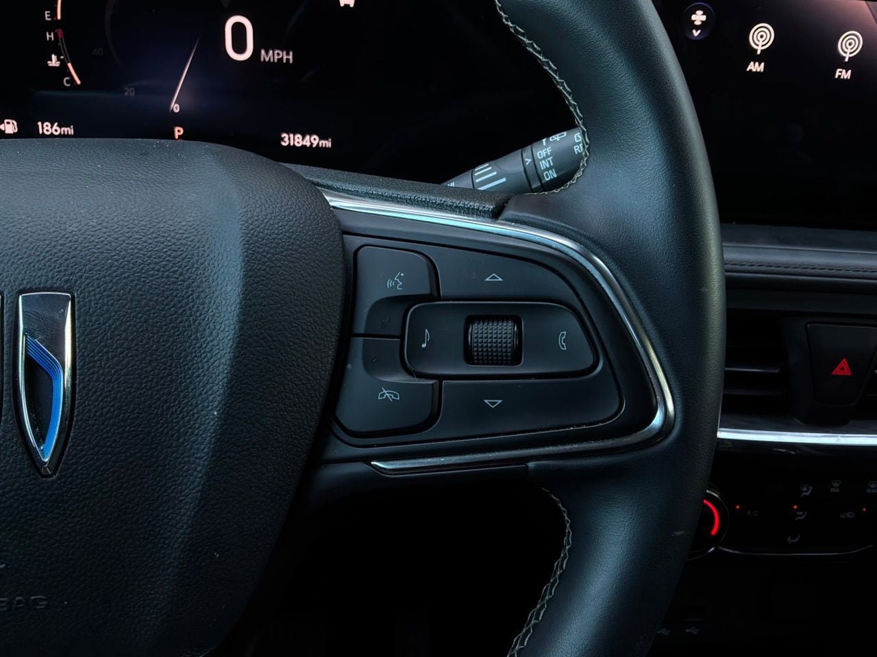 Used 2025 Buick Encore GX Preferred FWD image 33