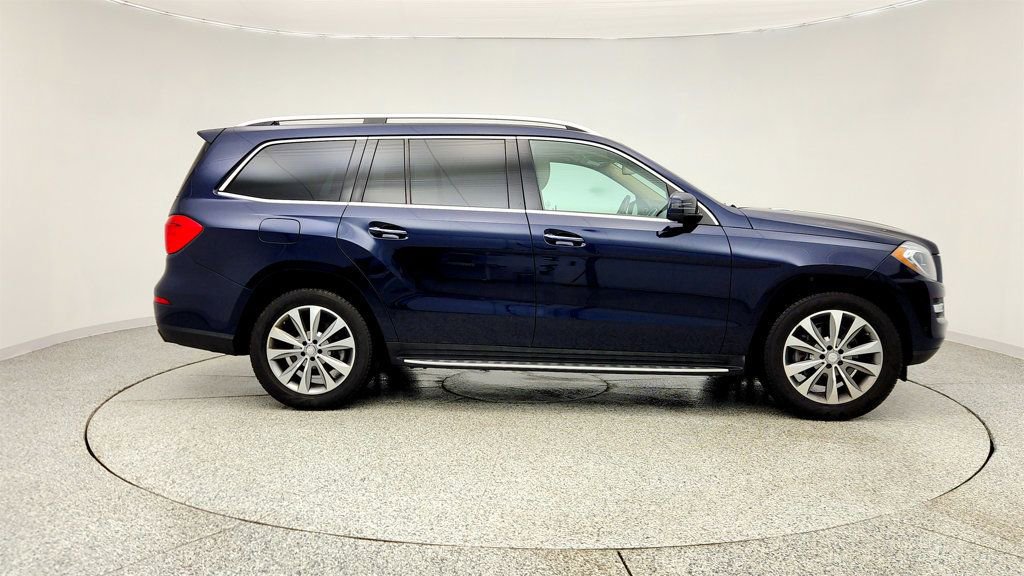 Used 2014 Mercedes-Benz GL 450 4MATIC w/ Lighting Package image 4