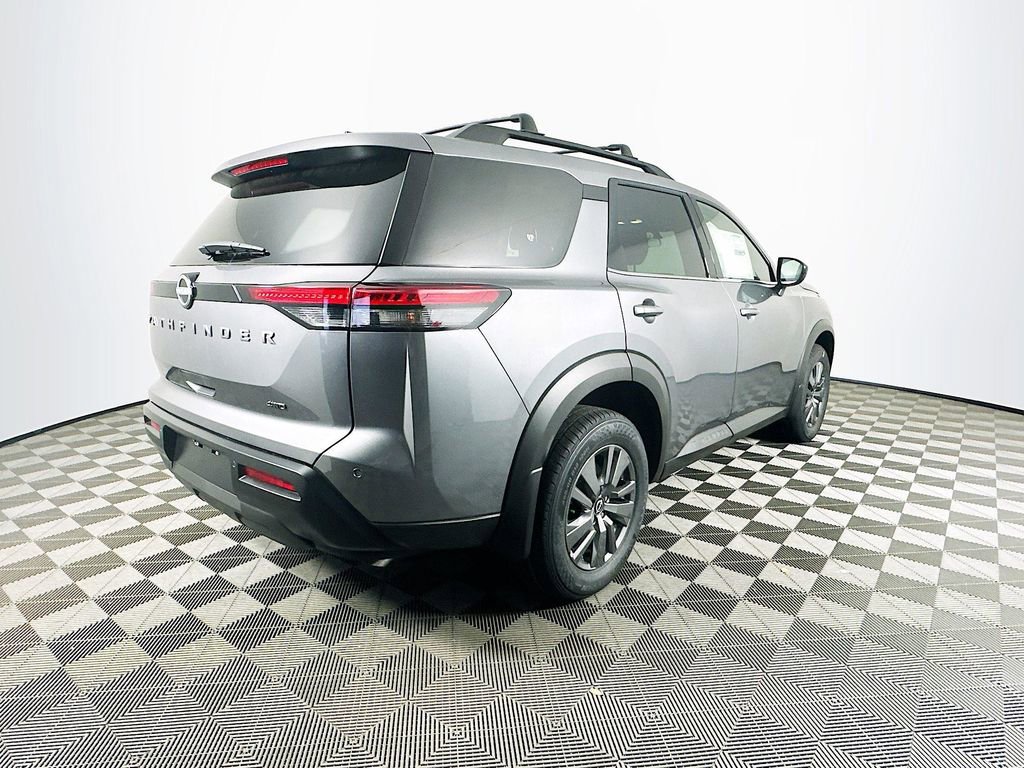 New 2026 Nissan Pathfinder SV image 10