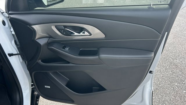 Certified 2023 Chevrolet Traverse Premier w/ Redline Edition image 52