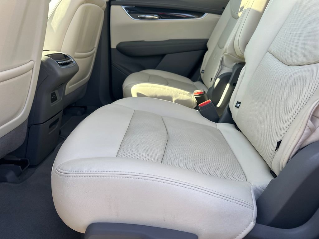 Certified 2022 Cadillac XT6 Premium Luxury w/ Technology Package image 20