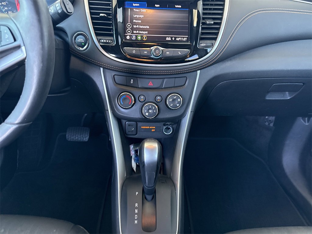 Used 2022 Chevrolet Trax LT w/ Driver Confidence Package image 14