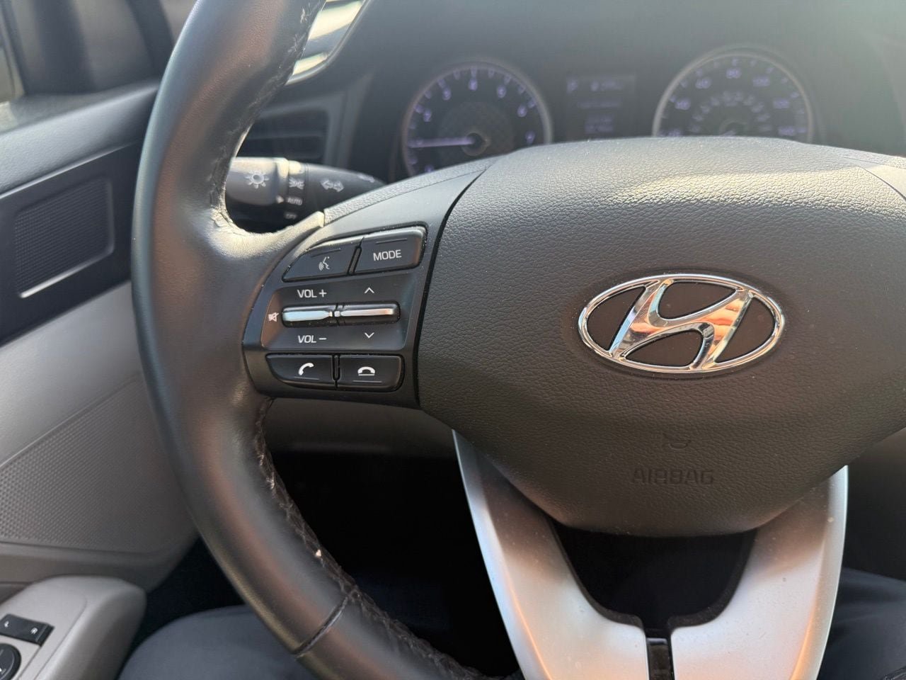 Used 2020 Hyundai Elantra Value Edition w/ Cargo Package (C1) FWD image 19