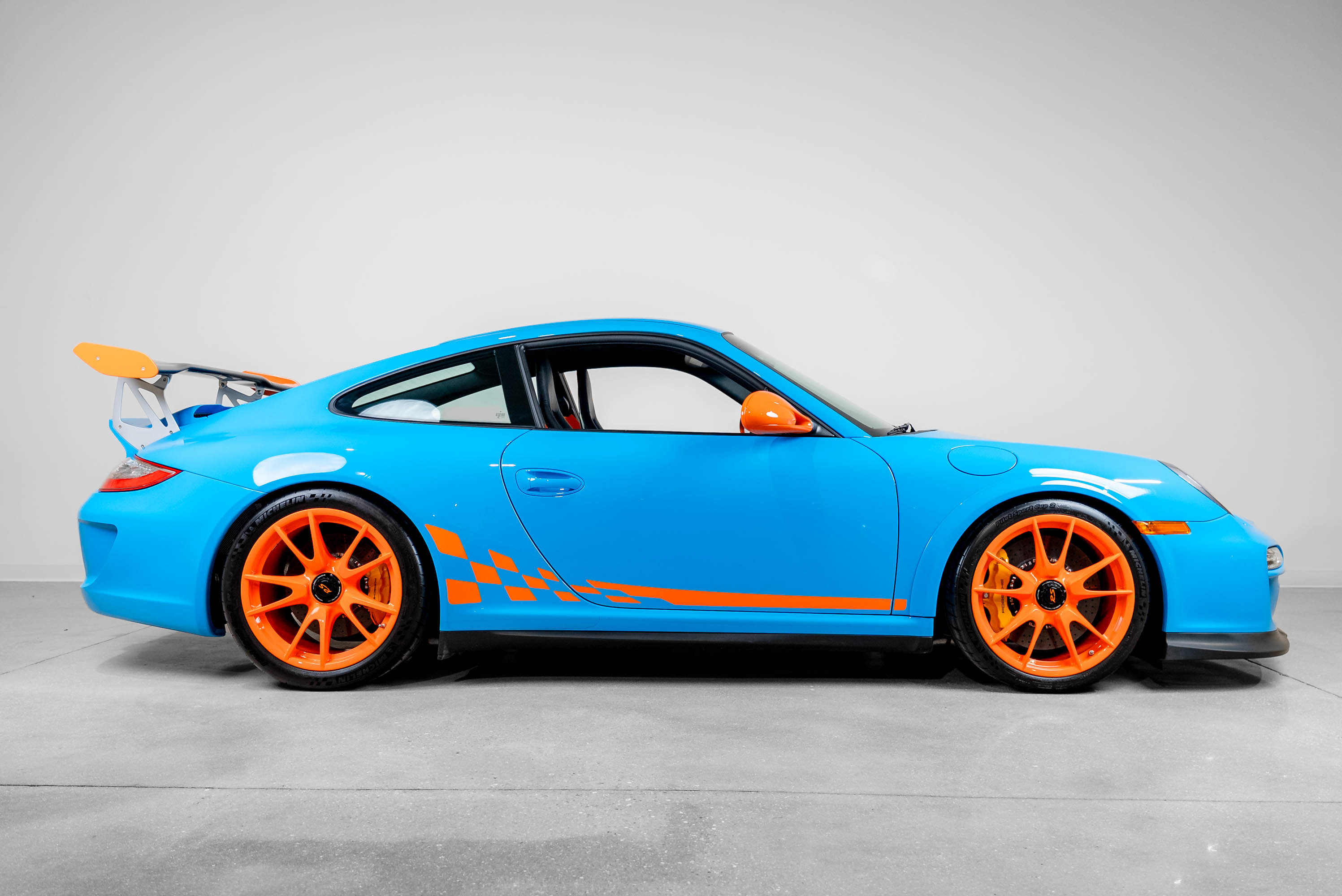 Used 2011 Porsche 911 GT3 RS RWD image 47