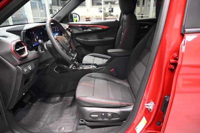 New 2026 Chevrolet TrailBlazer RS w/ Convenience Package FWD image 9