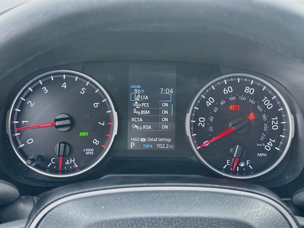 Used 2019 Toyota RAV4 XLE Premium FWD image 12