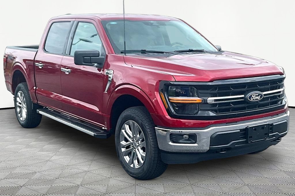 New 2026 Ford F150 XLT w/ XLT Chrome Appearance Package