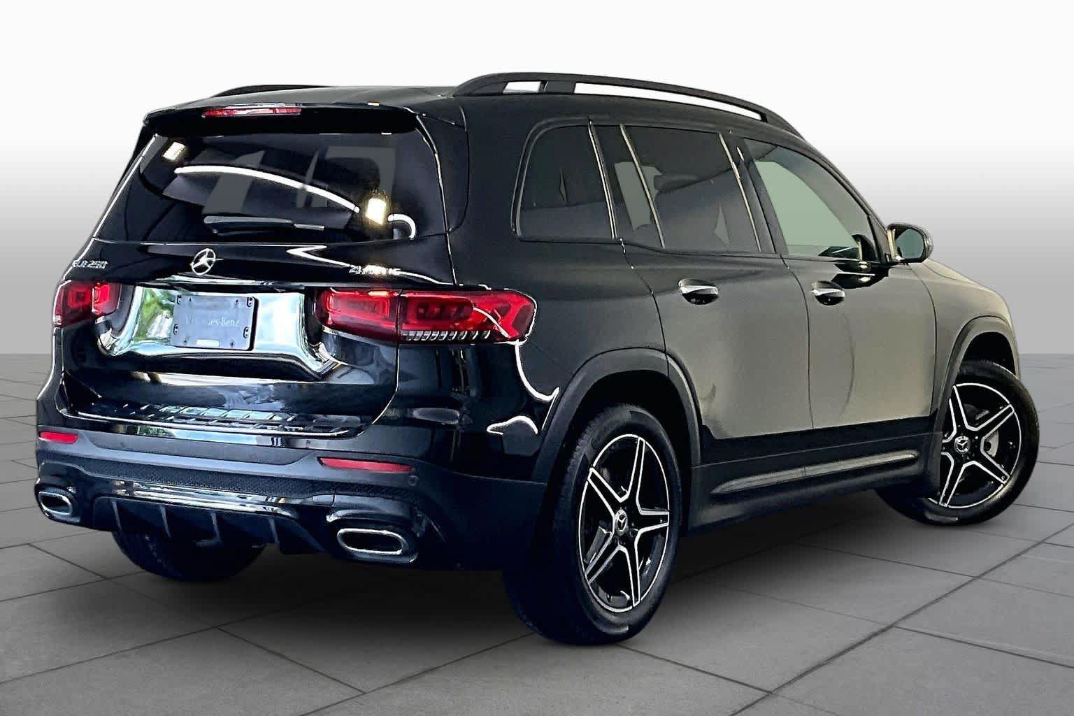 Certified 2023 Mercedes-Benz GLB 250 4MATIC image 13