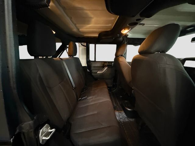 Used 2018 Jeep Wrangler Unlimited Sport image 23