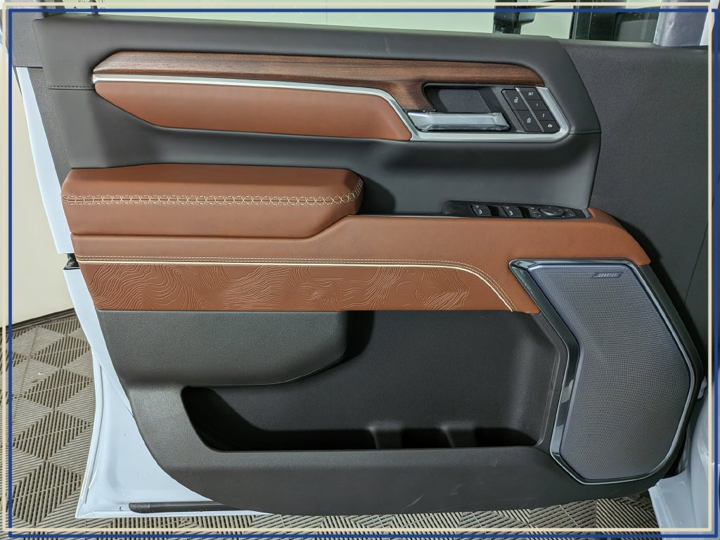 New 2026 GMC Sierra 3500 Denali Ultimate AWD/4WD image 13