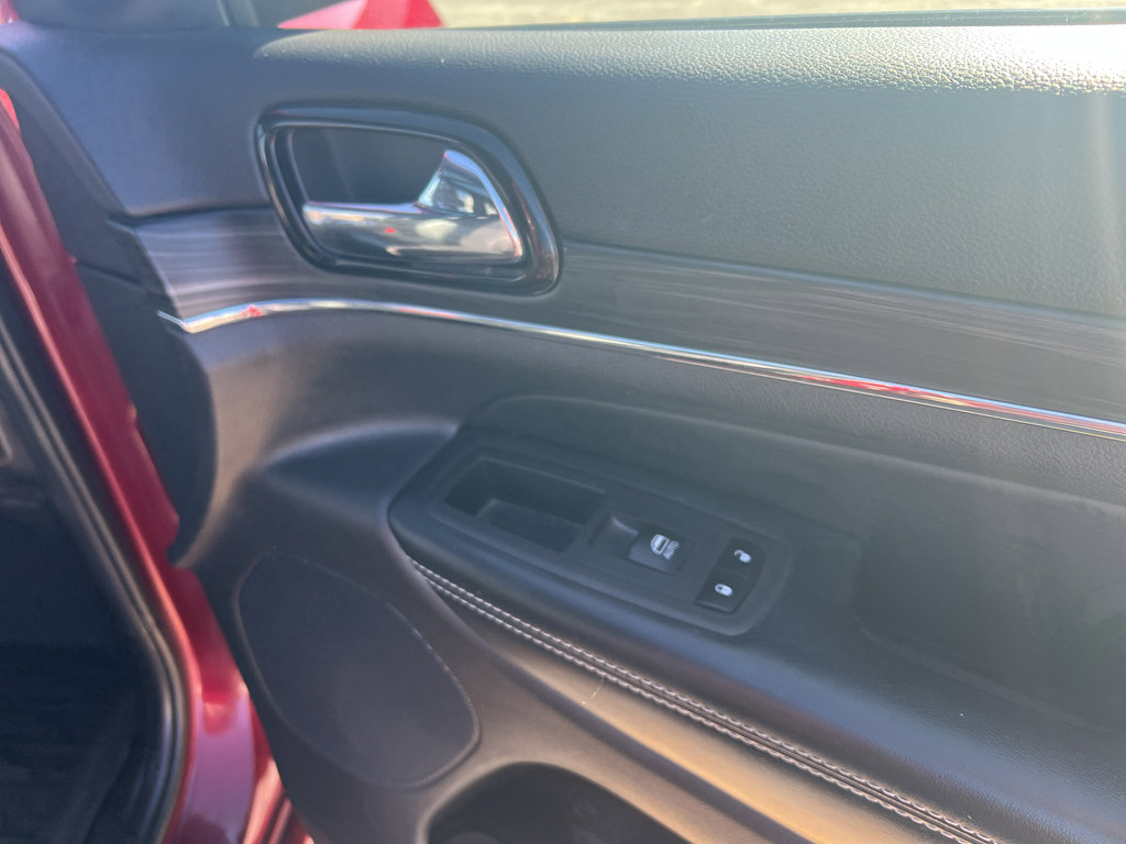 Used 2021 Jeep Grand Cherokee 80th Anniversary w/ Quick Order Package 28K 80th image 22