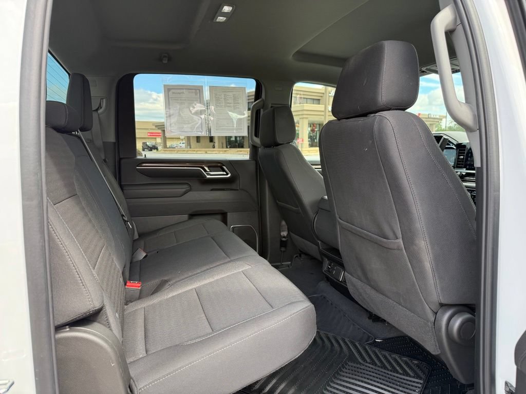 Used 2025 Chevrolet Silverado 2500 LT w/ Convenience Package AWD/4WD image 33