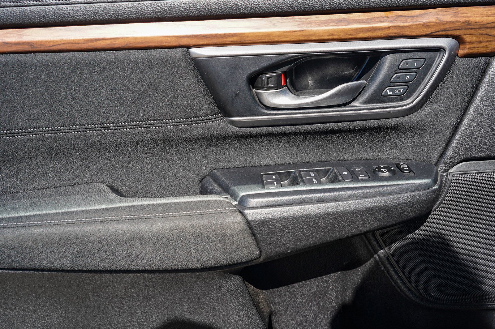 Used 2020 Honda CR-V EX image 22