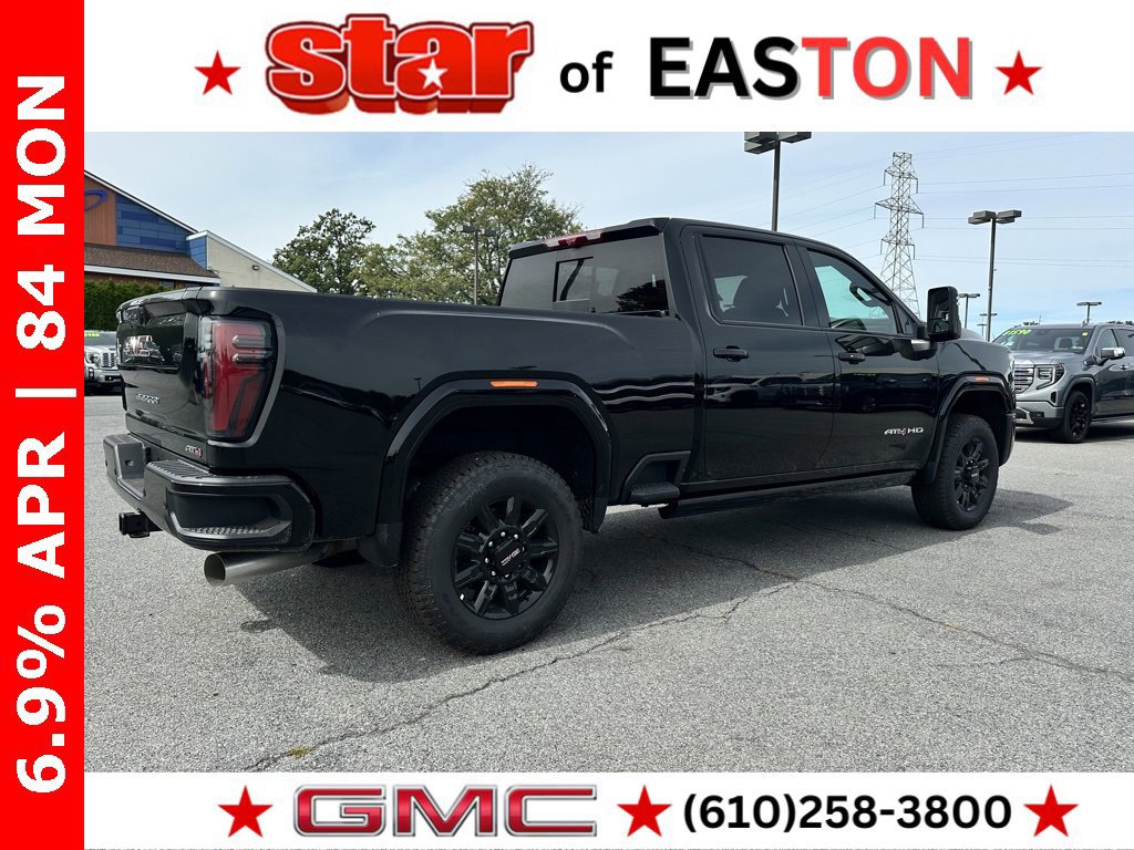 New 2026 GMC Sierra 2500 AT4 w/ AT4 Premium Plus Package image 9