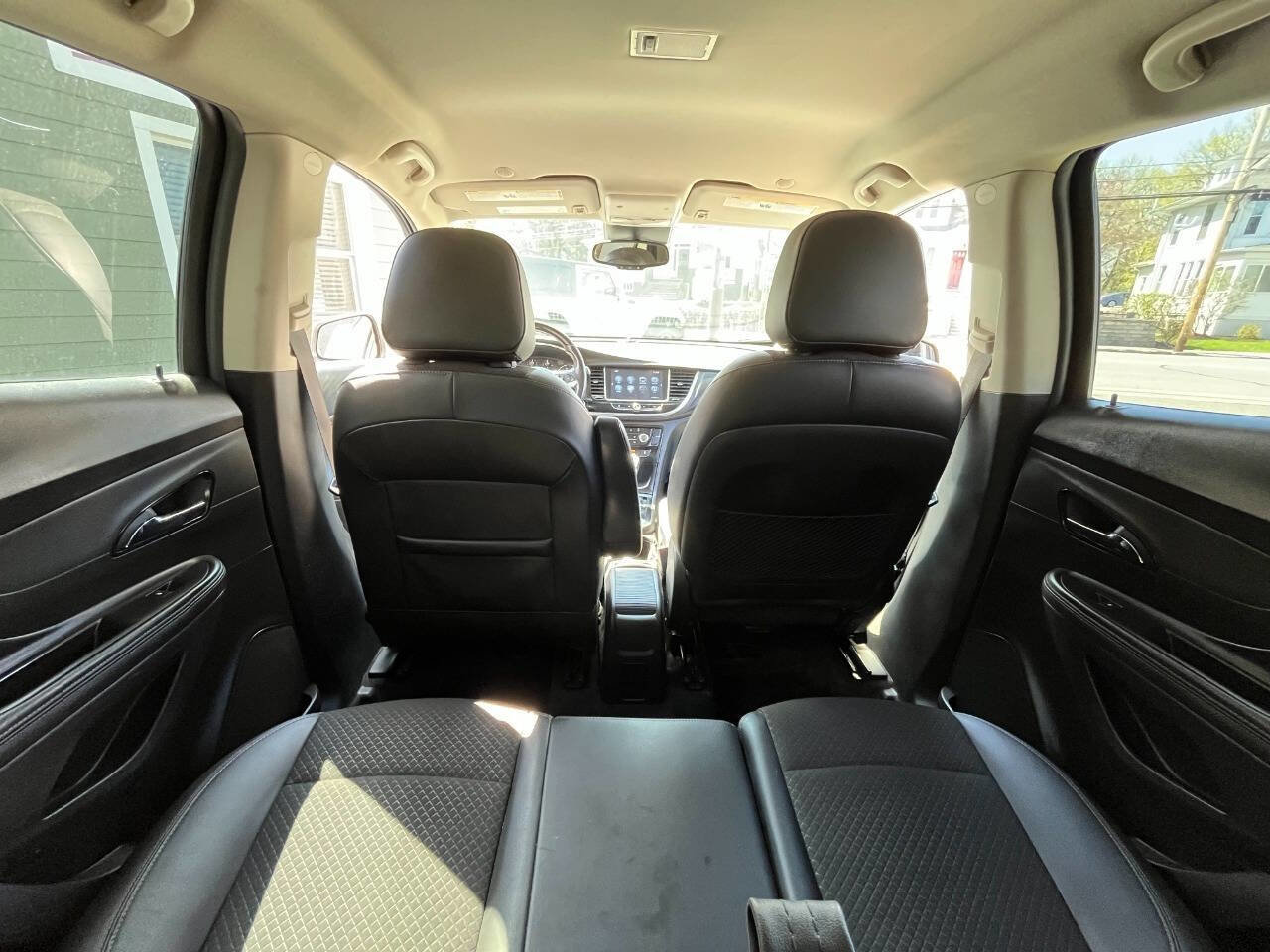 Used 2018 Buick Encore Preferred image 44