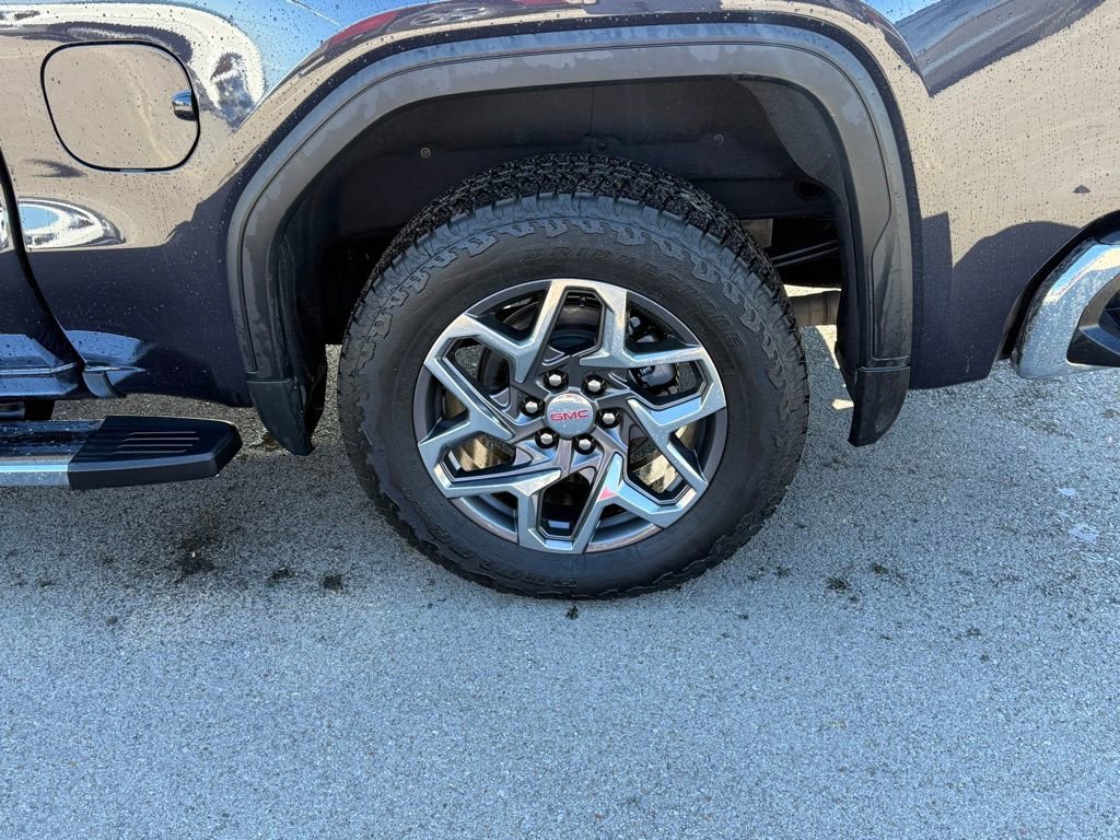 Used 2025 GMC Sierra 1500 SLT w/ SLT Premium Plus Package image 26