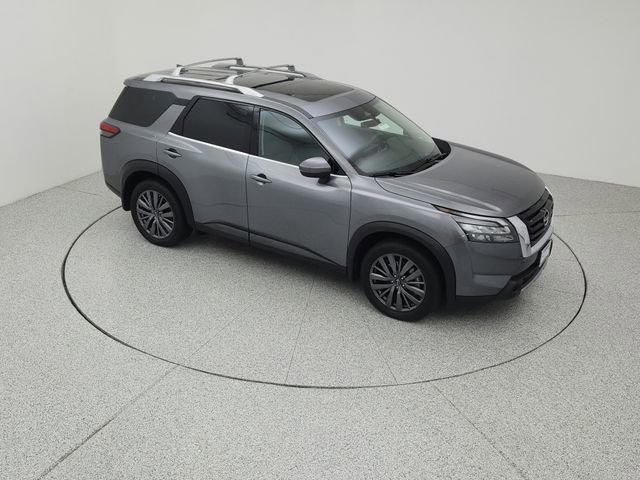 Used 2025 Nissan Pathfinder SL w/ SL Premium Package image 14