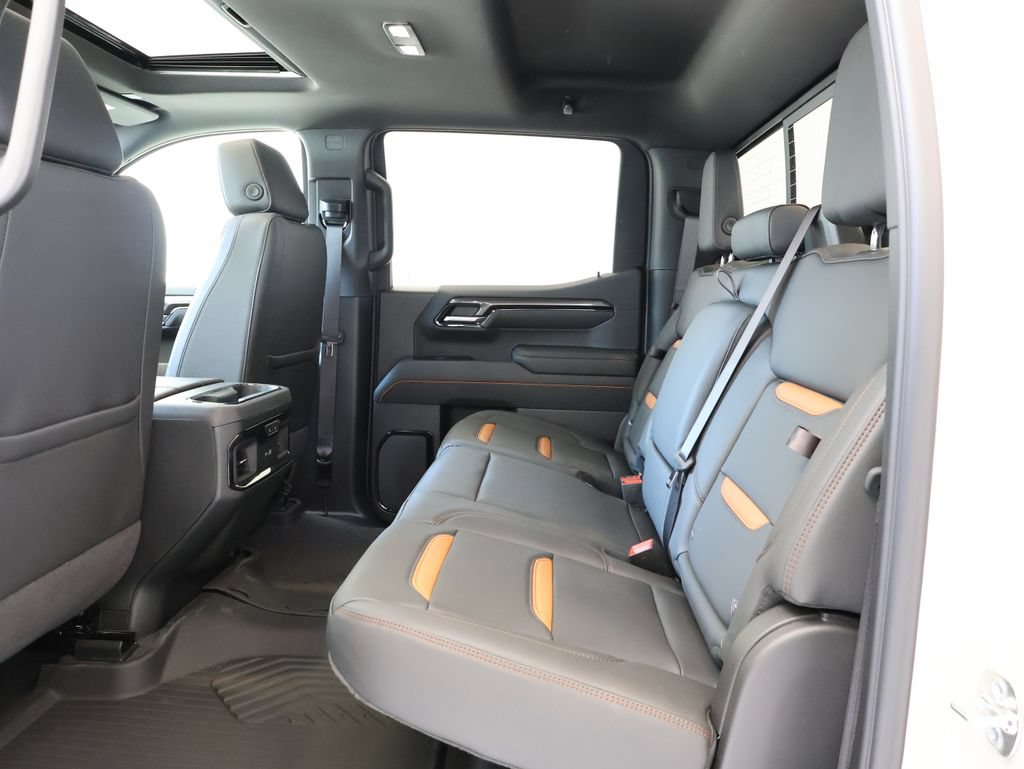 New 2026 GMC Sierra 1500 AT4 w/ Technology Package AWD/4WD image 29