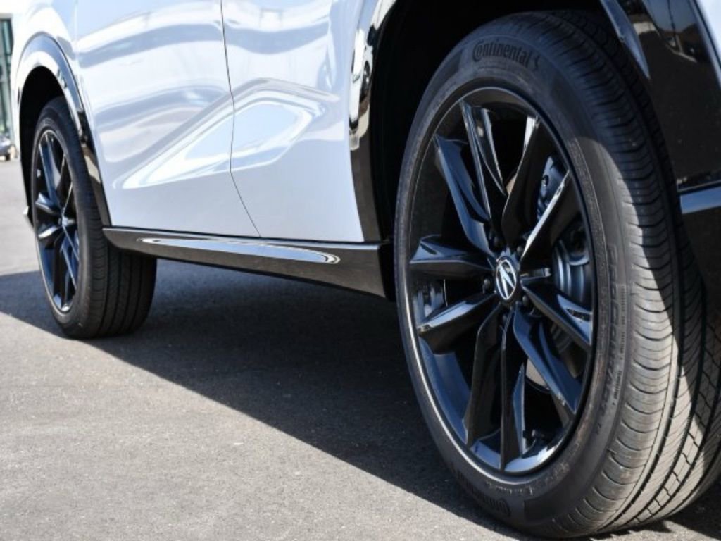 New 2026 Acura ADX A-Spec image 9