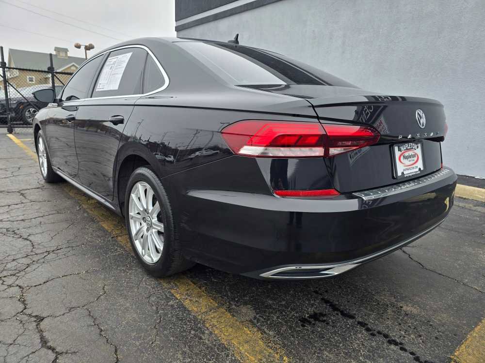 Used 2022 Volkswagen Passat 2.0T SE image 7