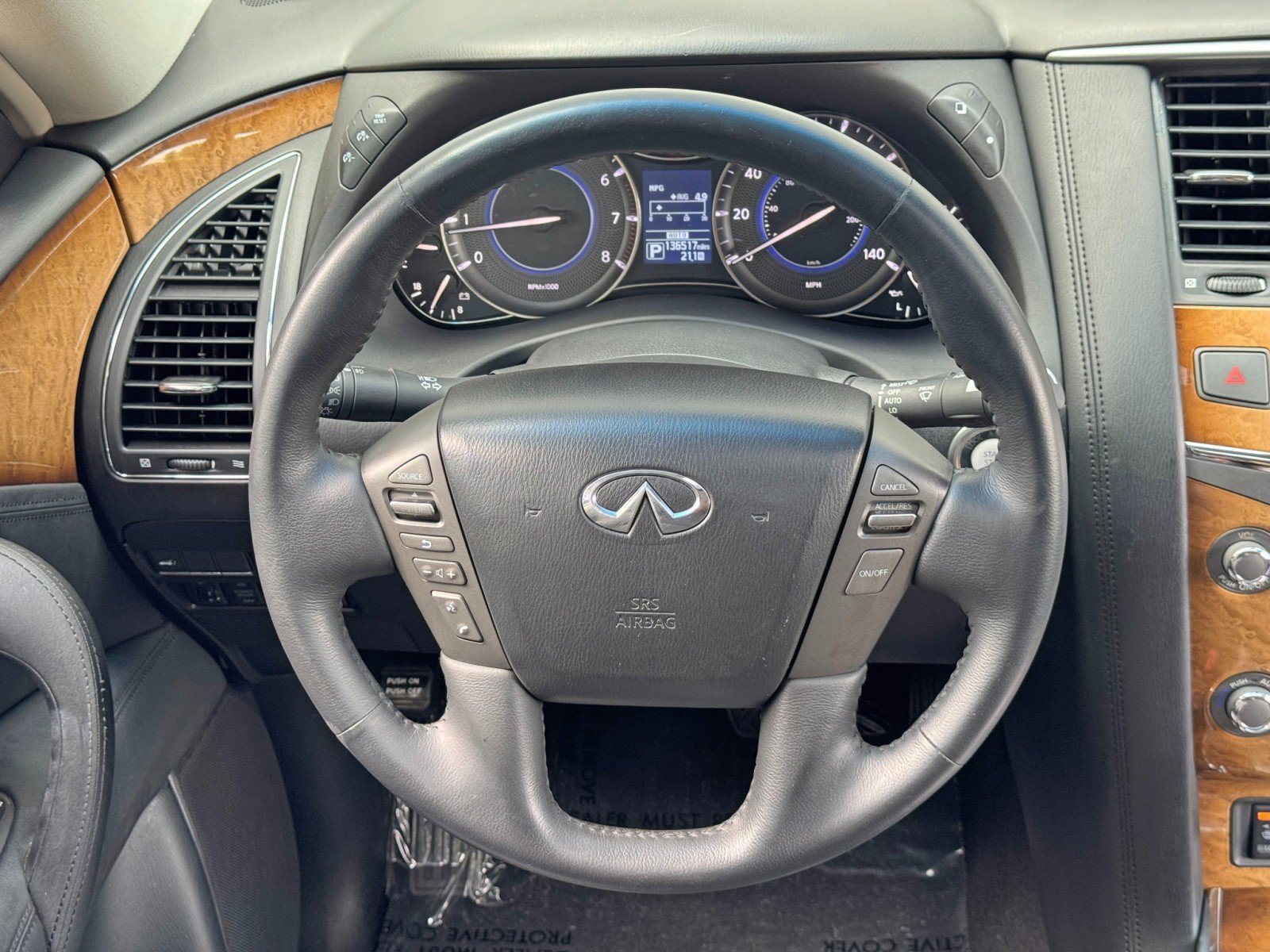 Used 2014 INFINITI QX80 4WD w/ Theater Package image 21