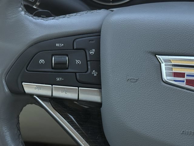 Used 2024 Cadillac XT6 Premium Luxury FWD image 14