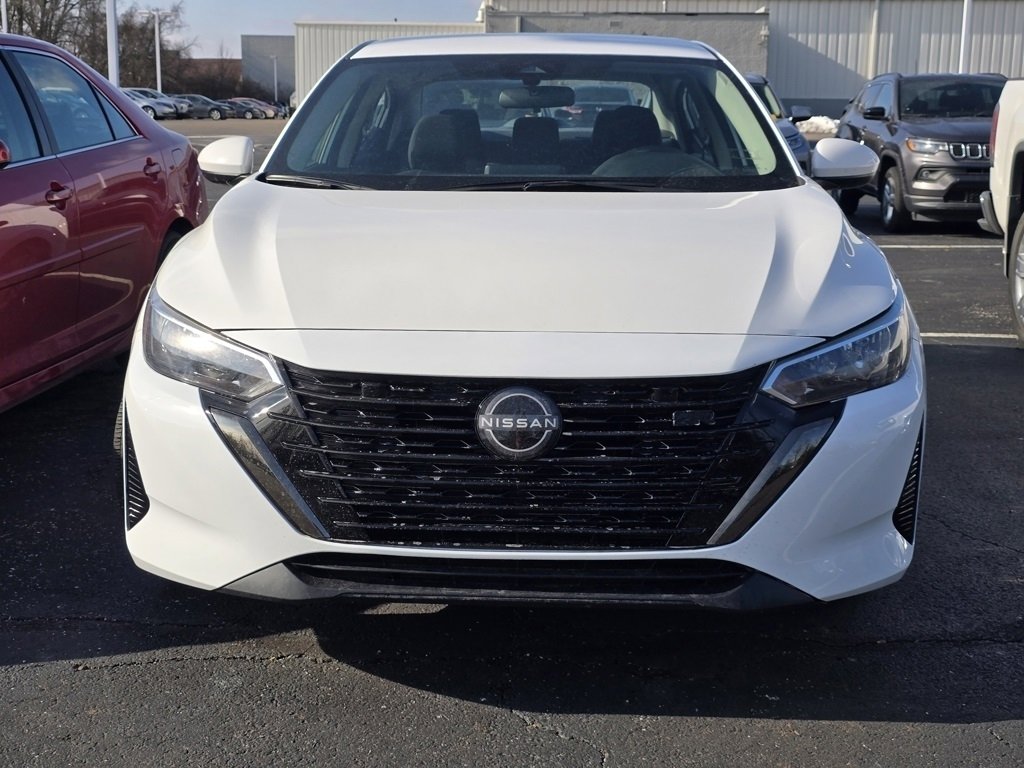 Used 2024 Nissan Sentra S image 3