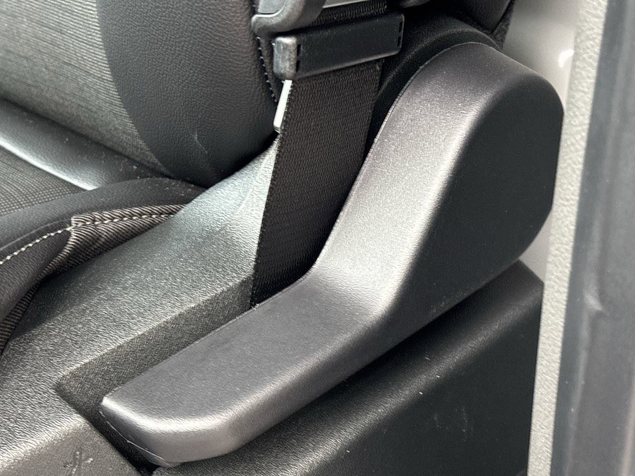 New 2025 Ford Transit 250 148 Medium Roof Extended AWD image 18