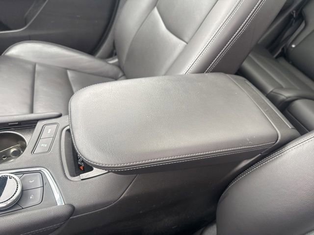 Certified 2023 Cadillac XT5 Premium Luxury image 17