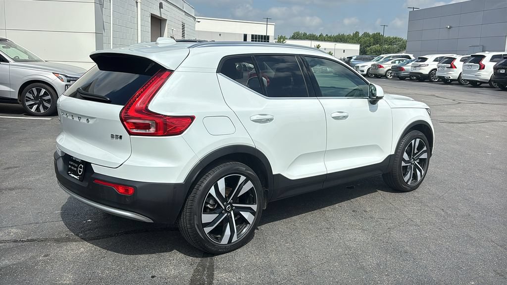 Certified 2024 Volvo XC40 B5 Plus w/ Protection Package Premier AWD/4WD image 29