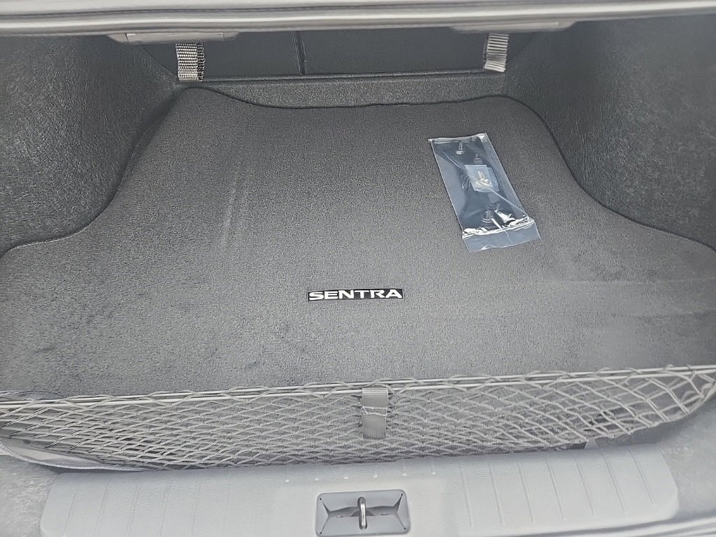 New 2025 Nissan Sentra SV w/ SV Premium Package image 34