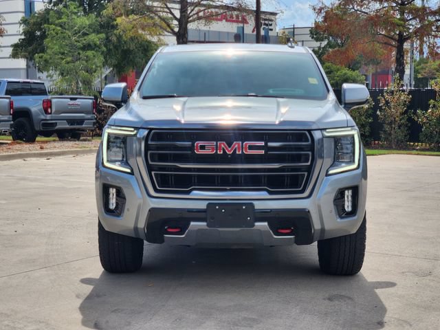Used 2024 GMC Yukon AT4 w/ Technology Package AWD/4WD image 2
