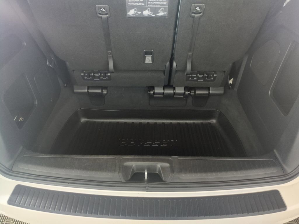 Used 2023 Honda Odyssey EX-L image 25