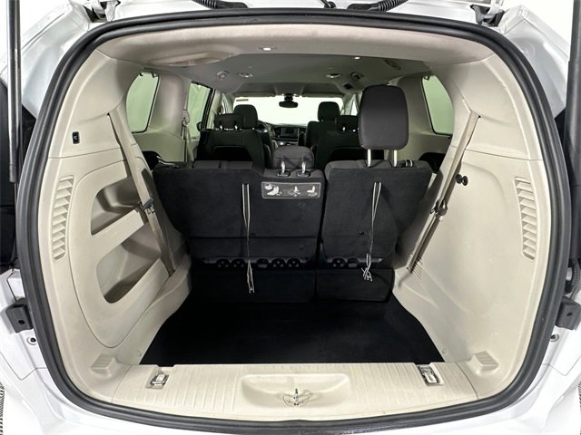 Certified 2017 Chrysler Pacifica Touring Plus image 8