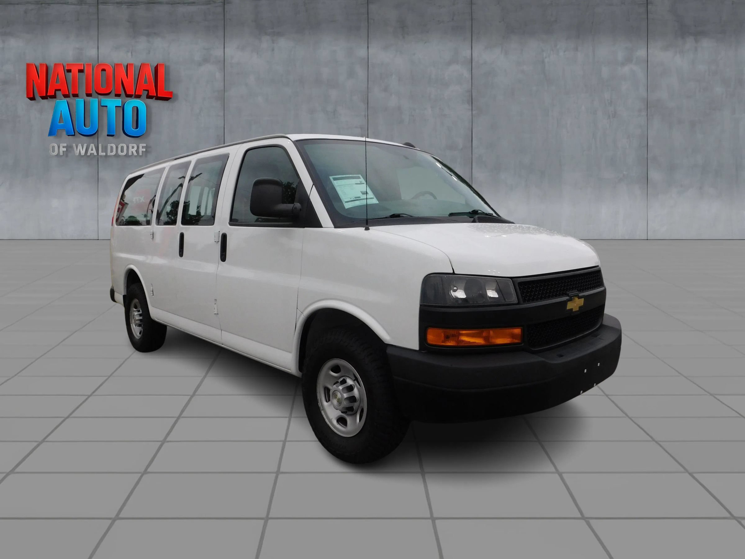 Used 2020 Chevrolet Express 2500 w/ Driver Convenience Package RWD image 1