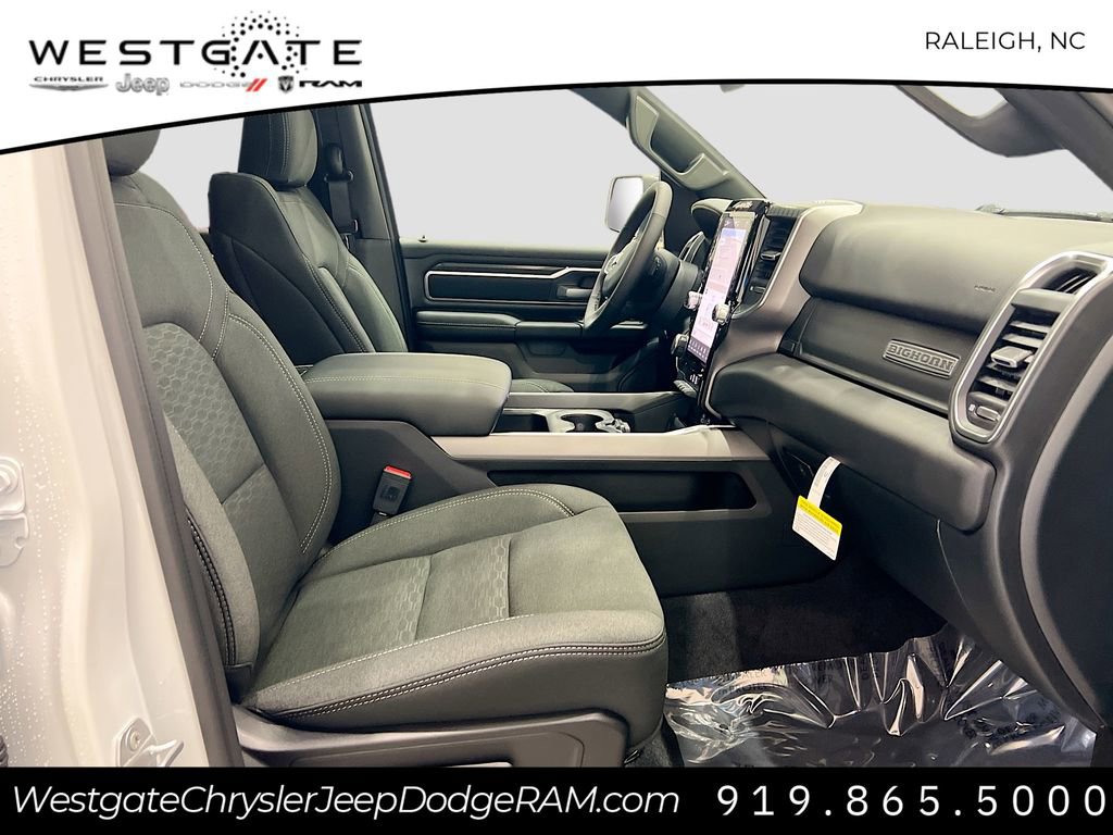 New 2026 RAM 1500 4x4 Crew Cab image 10