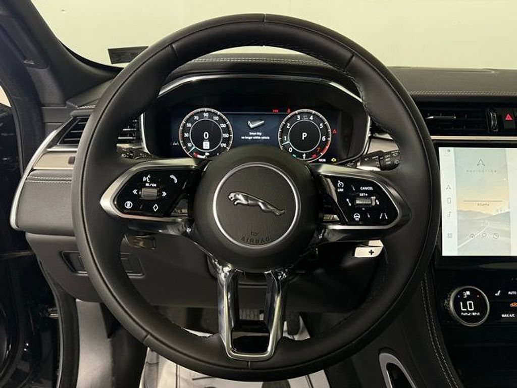 New 2026 Jaguar F-PACE R-Dynamic S AWD/4WD image 38