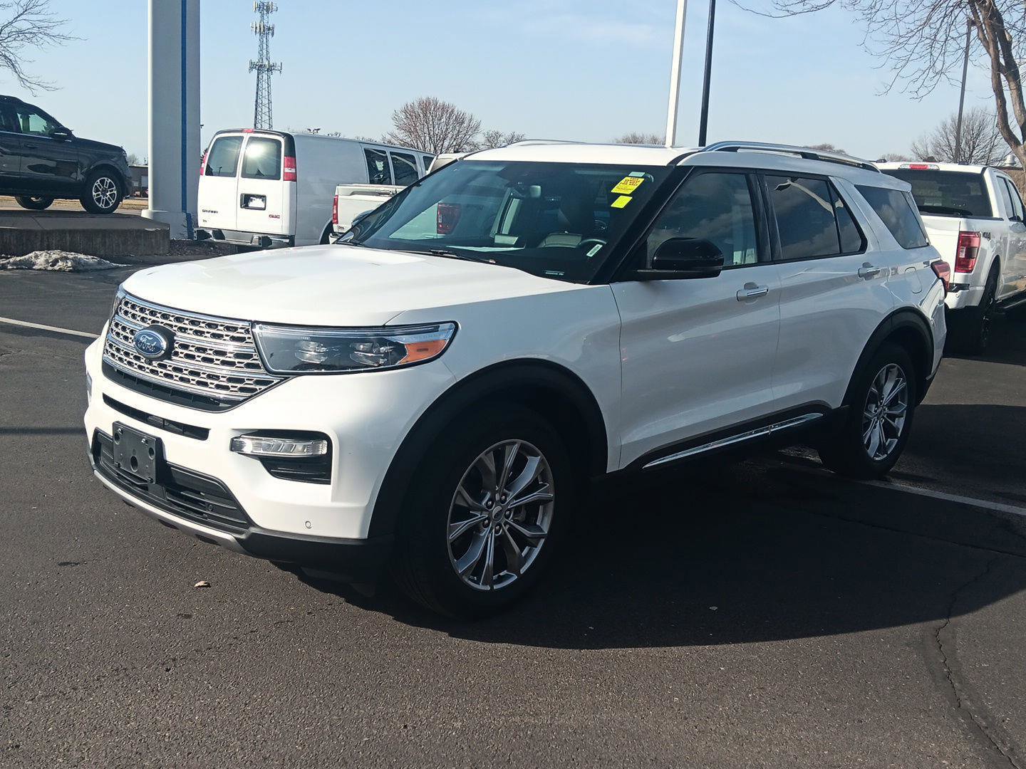 Used 2023 Ford Explorer Limited w/ Limited Technology Package image 9