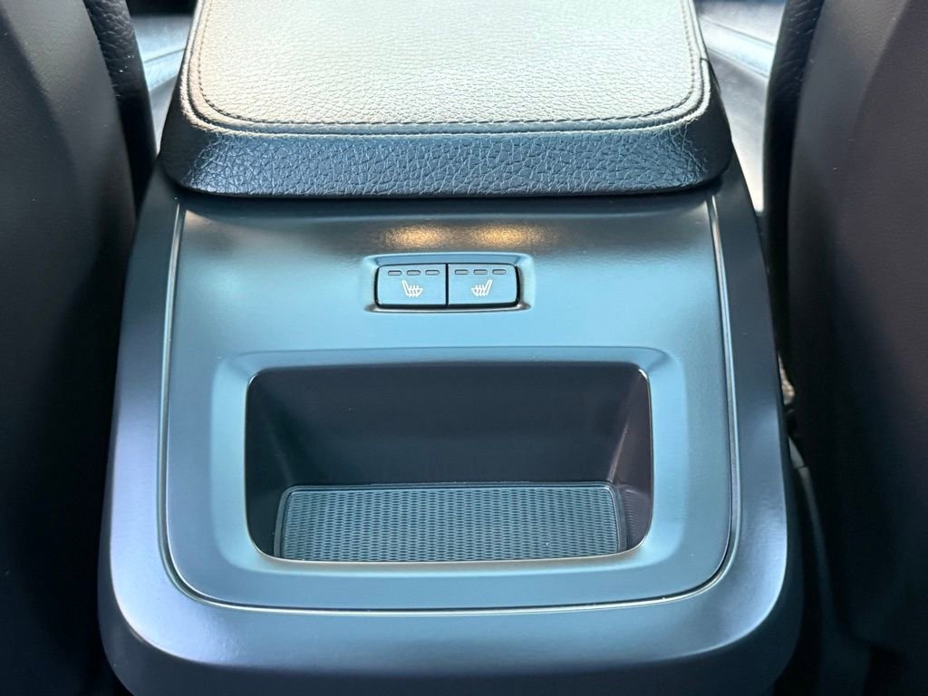 Used 2020 Volvo V90 T6 Cross Country w/ Protection Package Premier AWD/4WD image 18