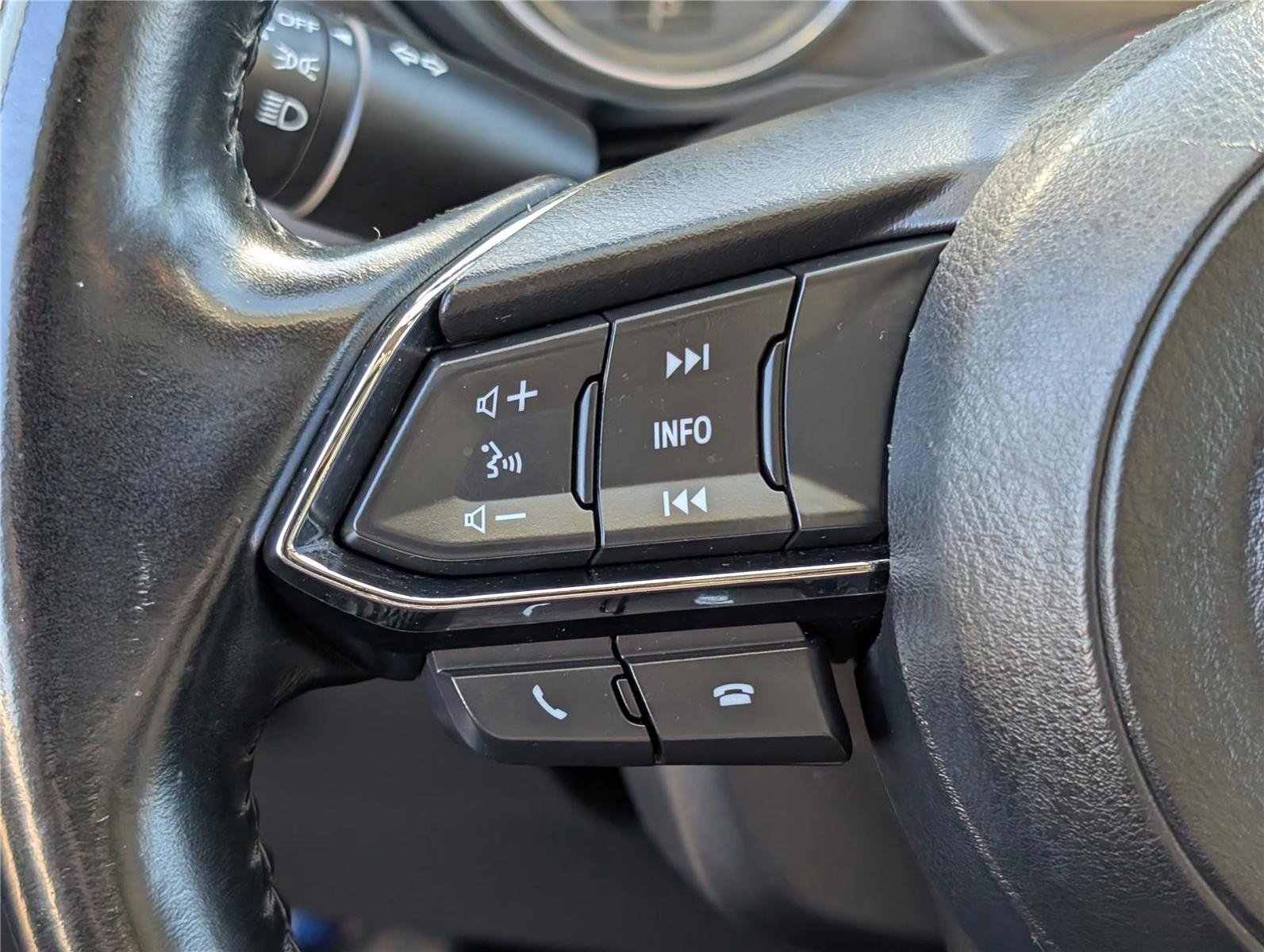 Used 2018 MAZDA CX-5 Sport image 20