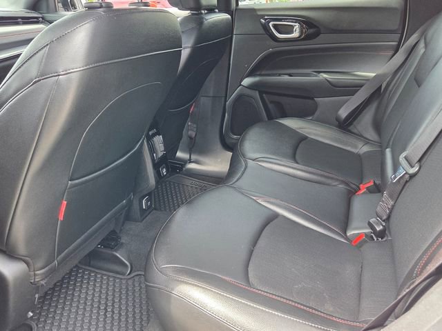 Used 2024 Jeep Compass Trailhawk AWD/4WD image 8