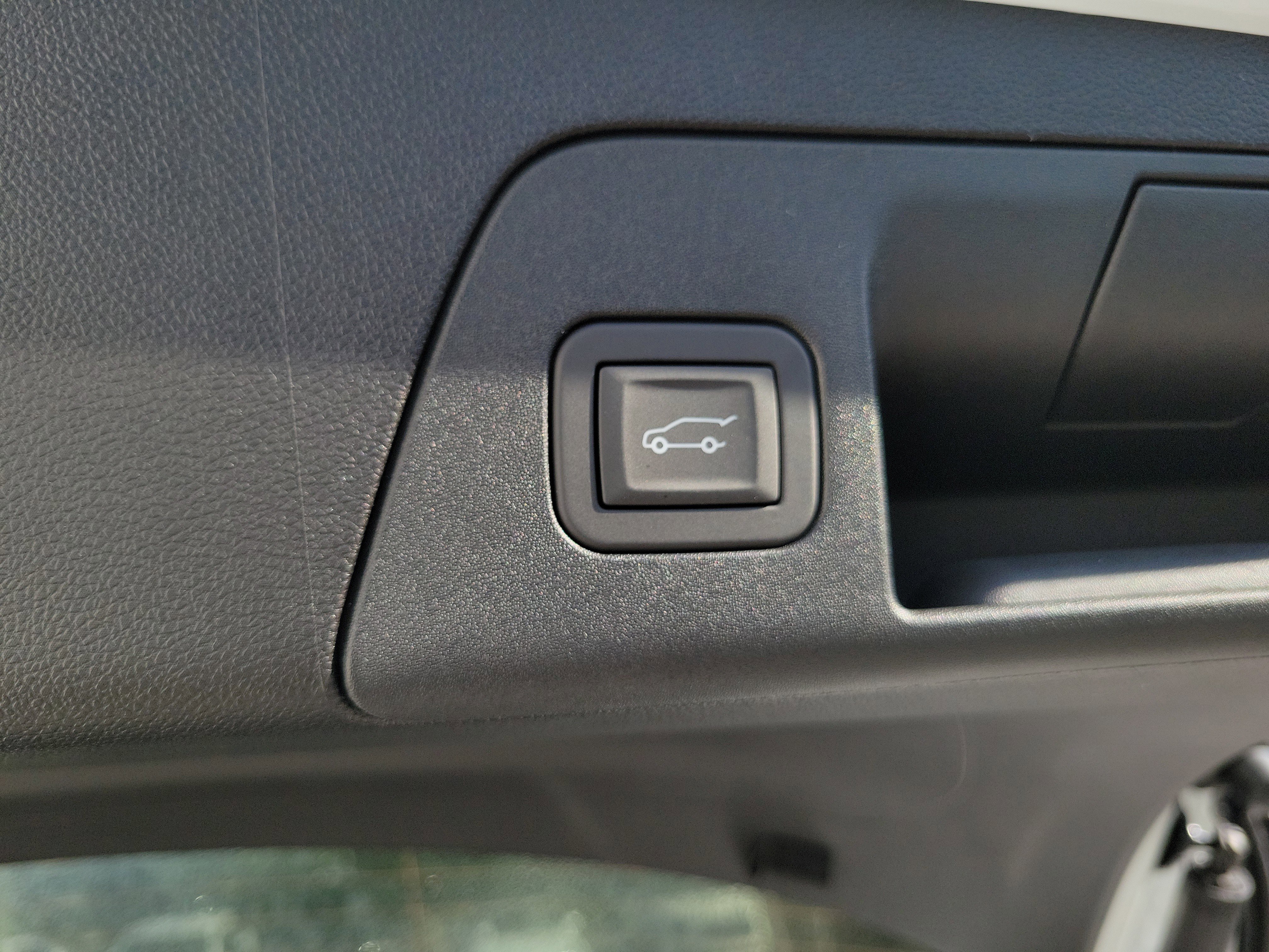 New 2026 Buick Envision Sport Touring image 9