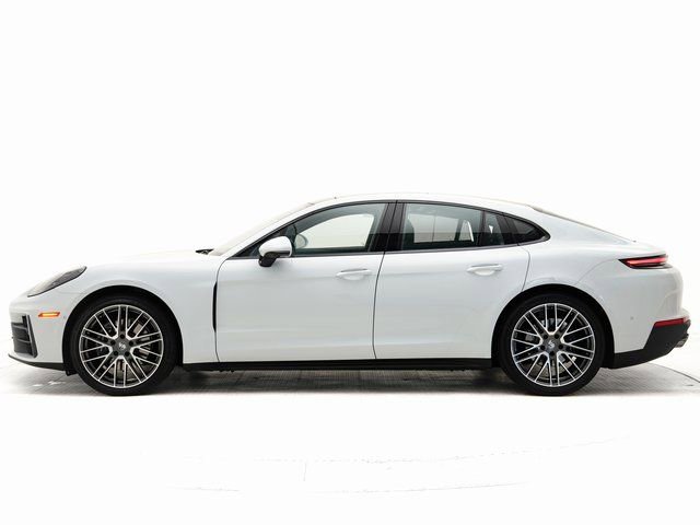 Certified 2025 Porsche Panamera 4 image 2
