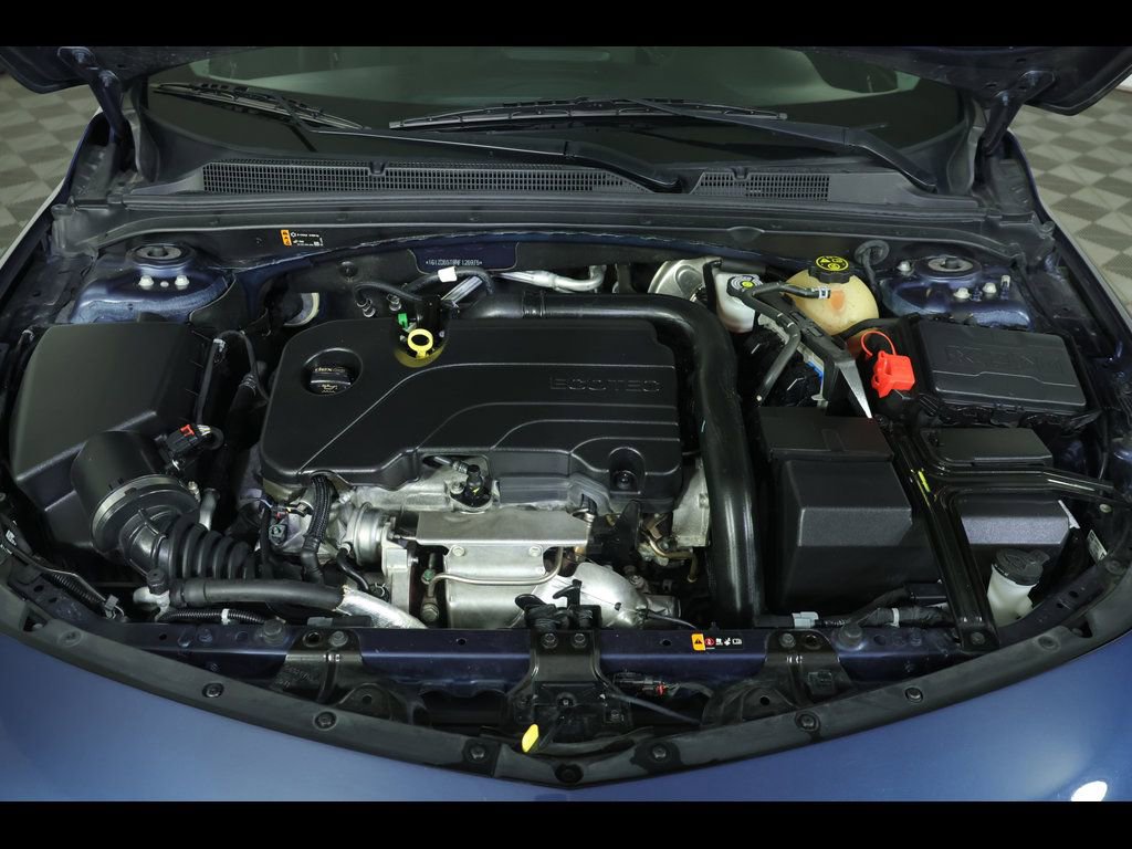 Used 2022 Chevrolet Malibu LT image 19