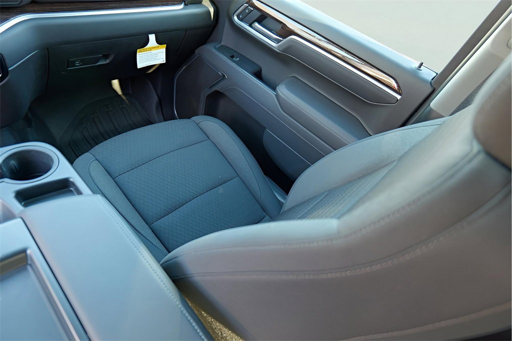 New 2025 GMC Sierra 1500 Elevation image 25