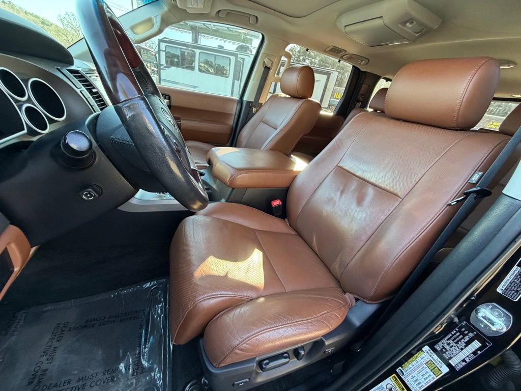 Used 2016 Toyota Sequoia Platinum image 9