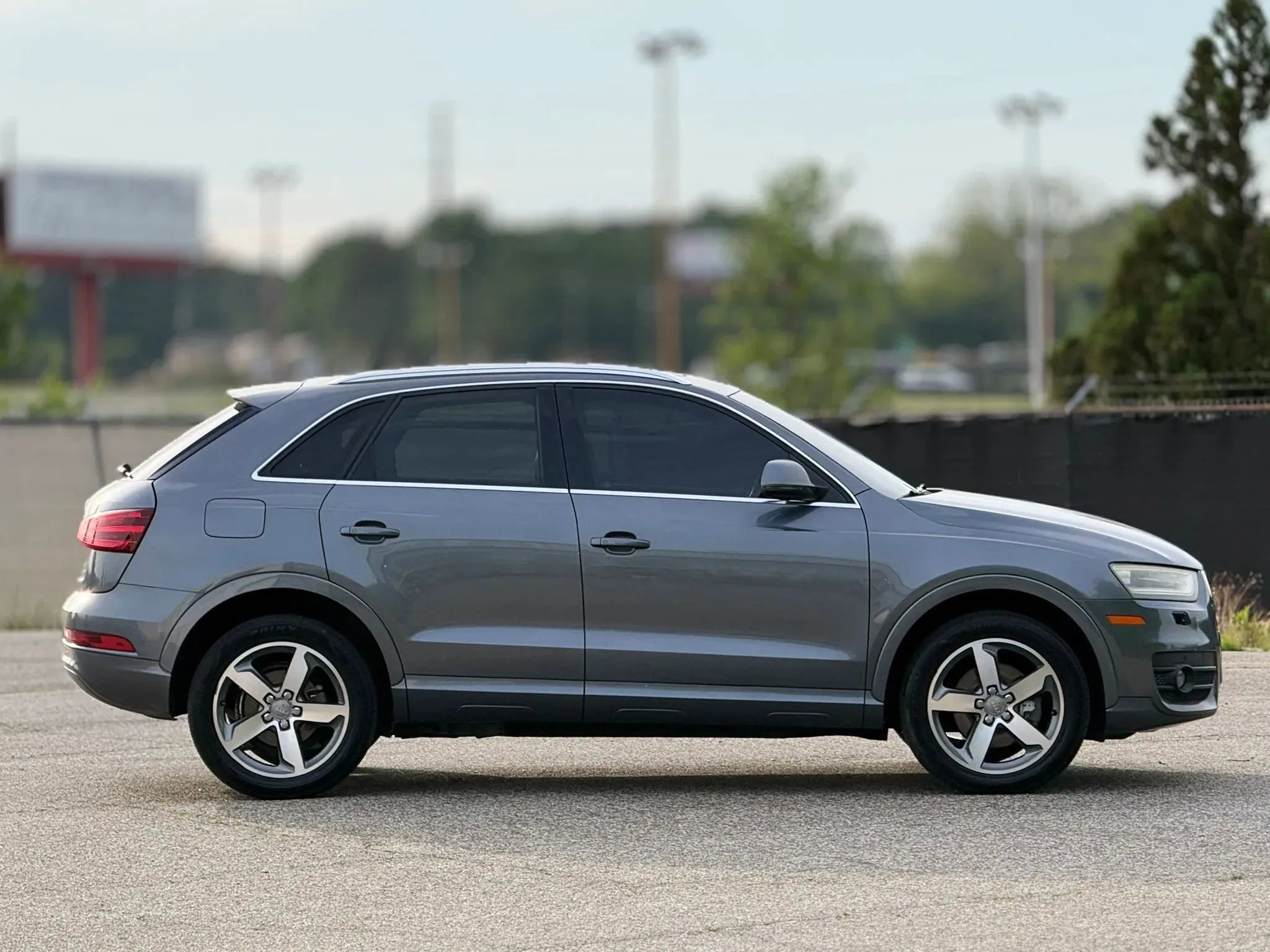 Used 2015 Audi Q3 2.0T Premium Plus AWD/4WD image 7