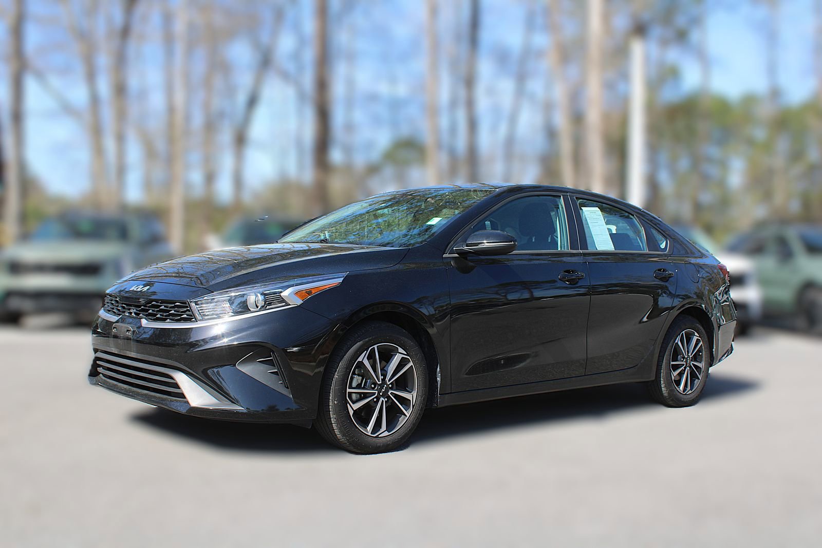 Certified 2024 Kia Forte LXS w/ LXS Technology Package image 3