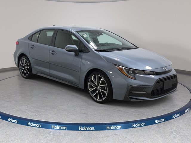 Certified 2021 Toyota Corolla SE w/ SE Premium Package image 3