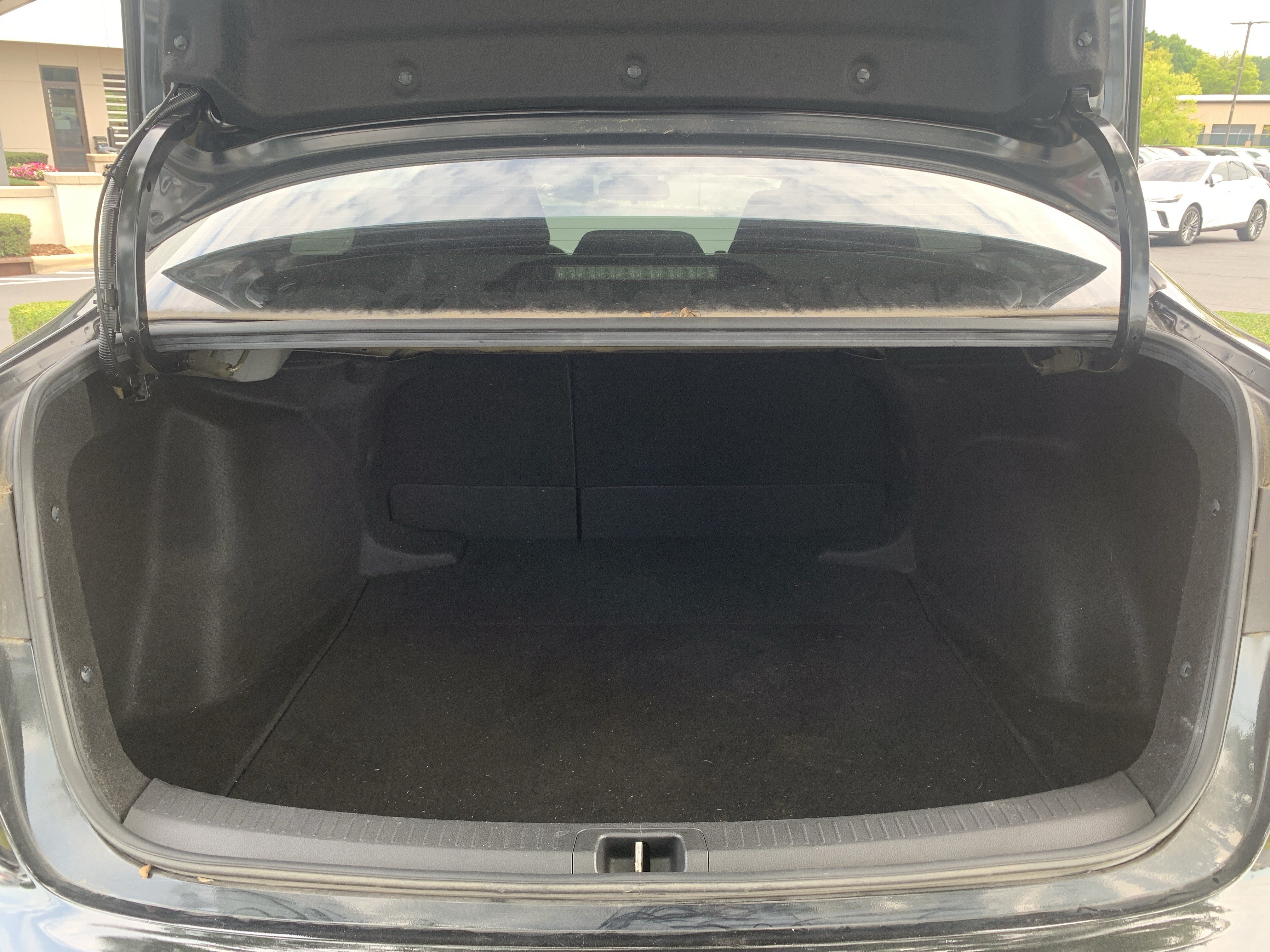 Used 2021 Toyota Corolla LE FWD image 34
